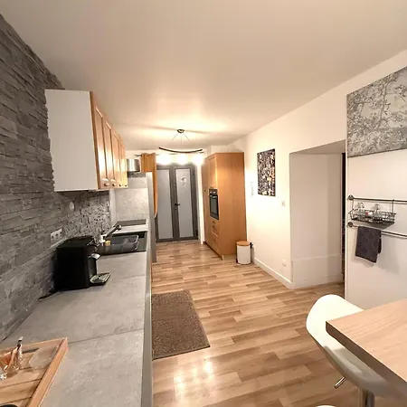 Douce Campagne Apartment *